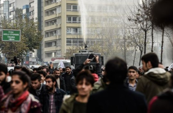 Şişli'de HDP müdahalesi ortalık karıştı