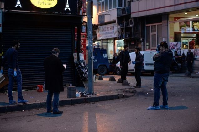 Okmeydanı’nda şüpheli paket paniği