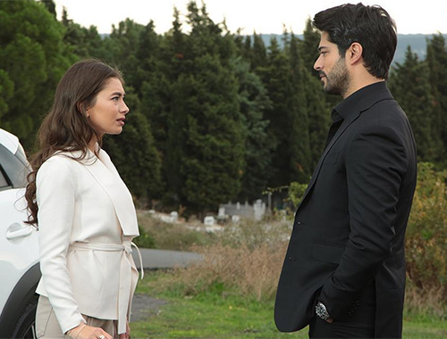 Kara Sevda 43. bölüm fragmanında olay sahne!