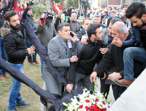 Şehit cenazesinde CHP'ye şok paramparça ettiler