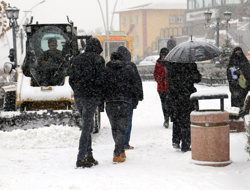 Van'da okullar tatil mi son hava durumu