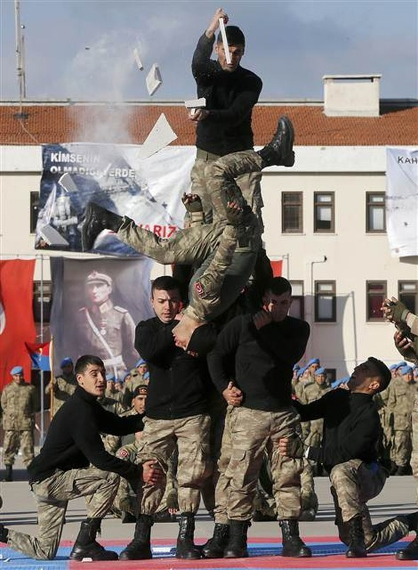 Uzman erbaşların terörle mücadele kursu aksiyon dolu anlar