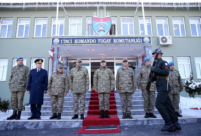 Orgeneral Akar şehit komandoların birliğine böyle seslendi!