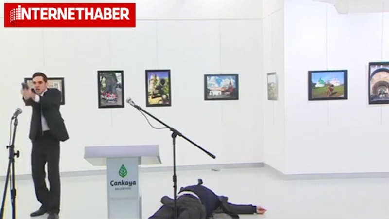 Rusya büyükelçisi vurulma anı görüntüleri suikast videosu