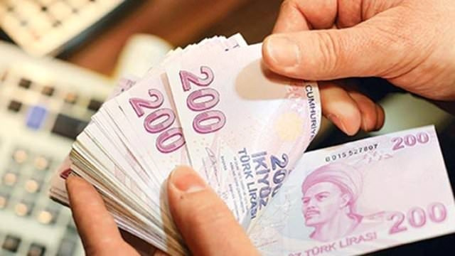 Emekli memura ikramiye farkı ödemeleri başlıyor en az 10 bin lira!