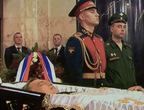 Rus Büyükelçi Andrey Karlov'a son veda eşi ve Putin...