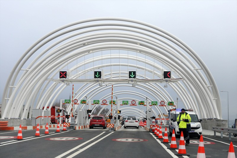 Trafiğe açılan Avrasya tüneli içinden fotoğraflar