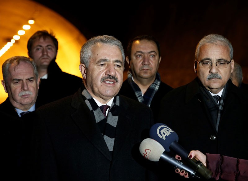 Ahmet Arslan gece yarısı yollara düştü Ocak'ta açılıyor