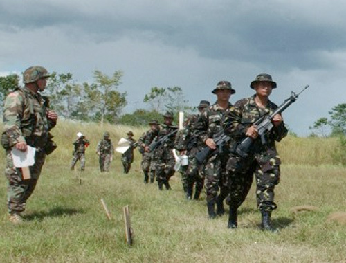 Filipinler'in Mindanao adasında çatışma