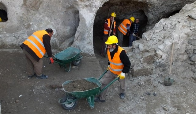 Kapadokya'da yer altı şehri bulundu! 