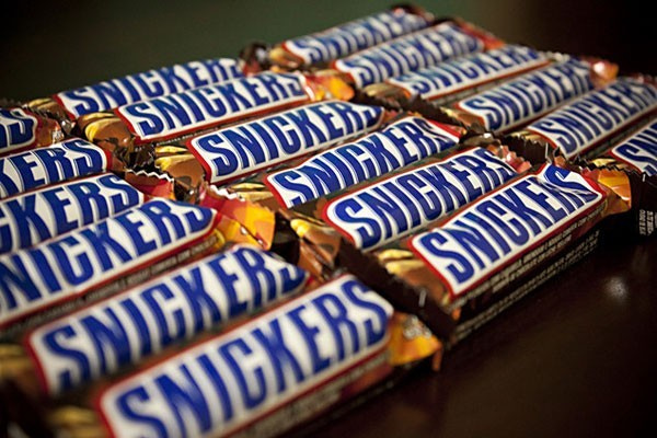 Snickers çikolatadan bakın ne çıktı toplatılıyor!