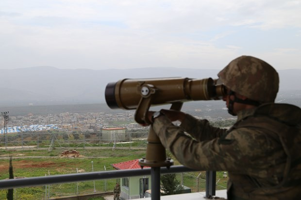 24 saat izliyorlar ilk kez görüntülendiler