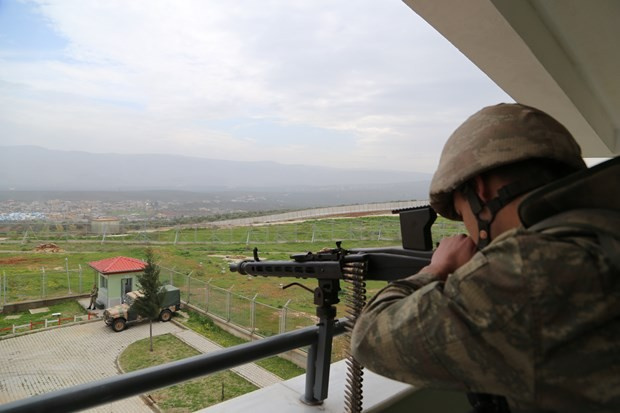 24 saat izliyorlar ilk kez görüntülendiler