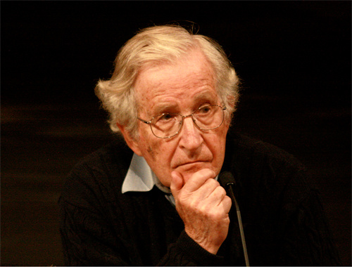 Chomsky'den Can Dündar ve Erdem Gül mesajı! - Internet Haber