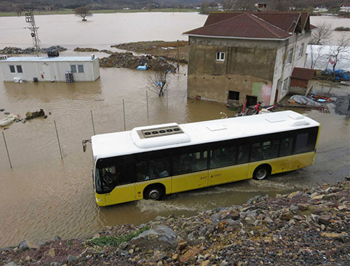 Kuzey Marmara Otoyolu ve 3. köprü şantiyesi su altında kaldı!