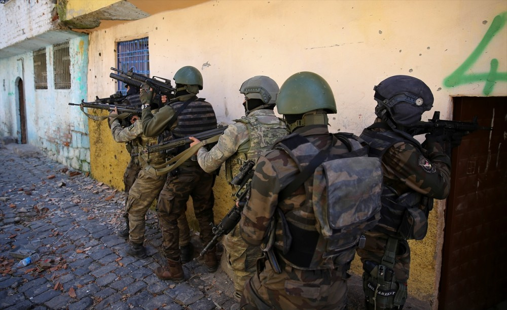 PKK'dan Sur'da akılalmaz vaat! Vatandaş bir bir anlattı