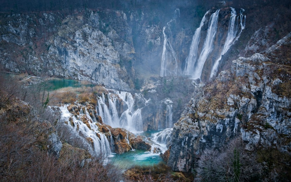 Plitvice Milli Parkı görenleri büyülüyor!