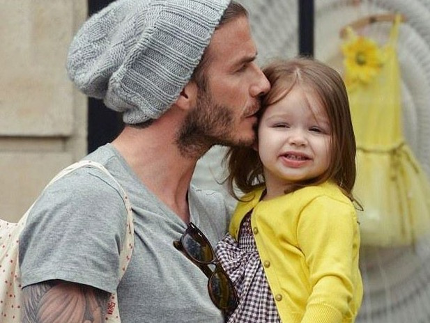 David Beckham elbise dikti sosyal medya yıkıldı!