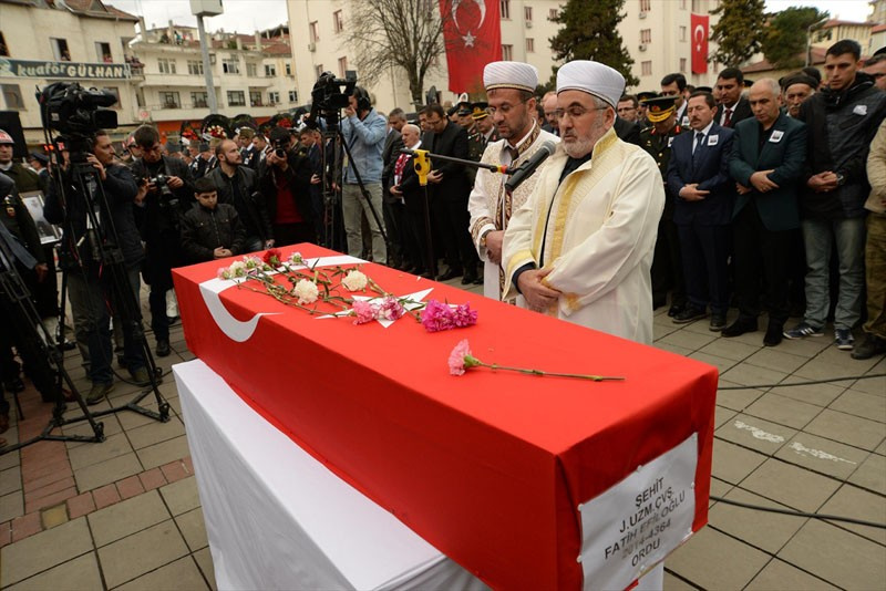 Şehit Uzman Çavuş Fatih Efiloğlu toprağa verildi