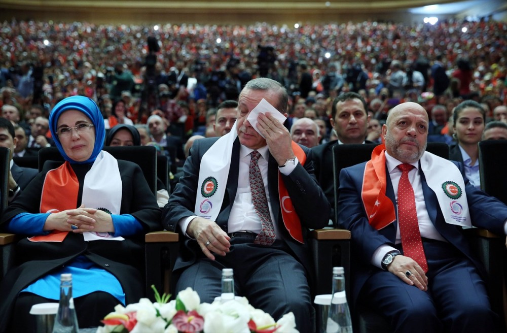 Kadın işçinin mektubu Erdoğan'ı ağlattı!