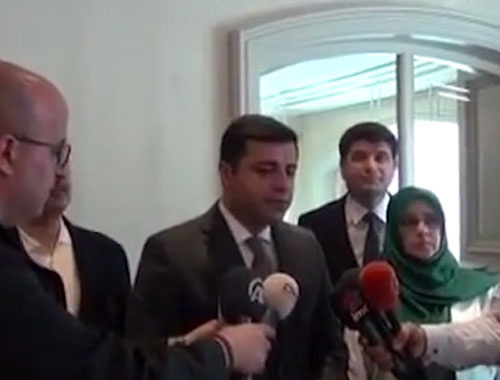 Demirtaş'tan vatandaşlıktan çıkarma açıklaması