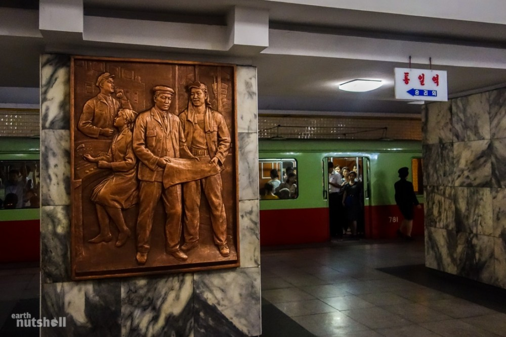 Kuzey Kore'nin gizemli metrosu