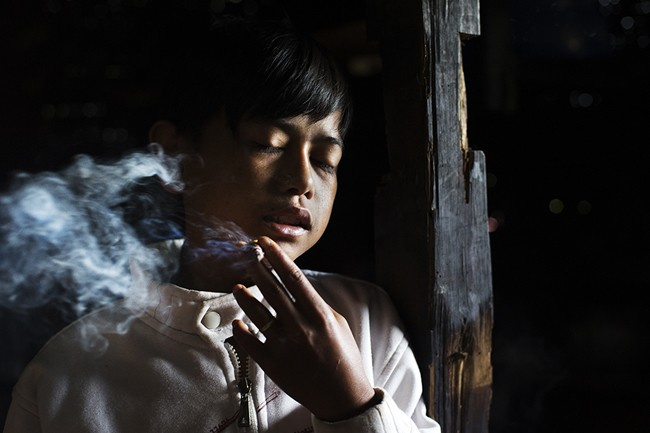 5 yaşındaki çocukların bile sigara içtiği ülke