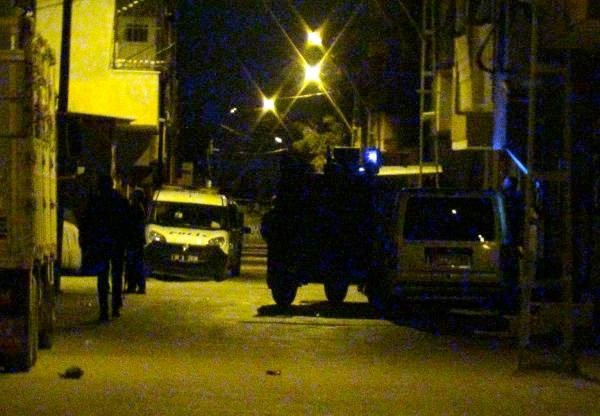 Adana'da 23 adrese PKK baskını