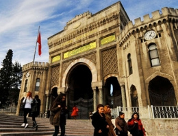 İstanbul Üniversitesi'nde ilginç yasak!