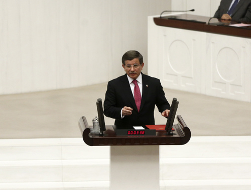 Başbakan Davutoğlu'ndan ortak tarih vurgusu!