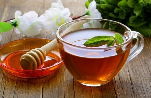 Yeşil çay mucizesi kanıtlandı balla içerseniz...