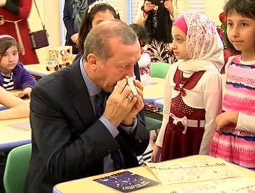 Erdoğan'ın duygusal anları gözyaşlarını tutamadı!