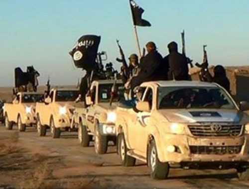 IŞİD, Türkiye sınırındaki kasabadan çıkartıldı!