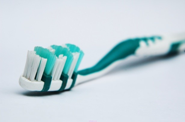 Büyük tehlike! Diş fırçanızı banyoda saklıyorsanız...