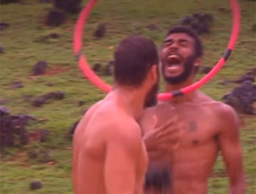 Atakan, Efecan'a öyle bir şey yaptı ki... Survivor'da büyük olay!