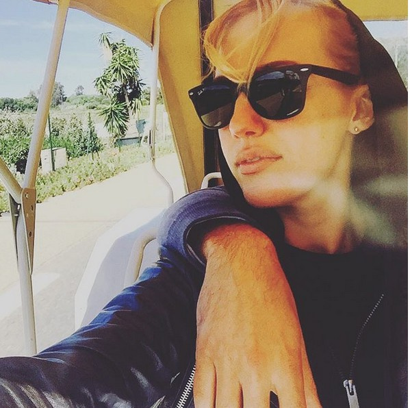 Meryem Uzerli'den bomba fotoğraf sevgilisiyle kızının...