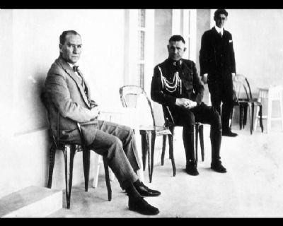 Görmediğiniz kareleriyle 19 Mayıs'a özel Atatürk fotoğrafları