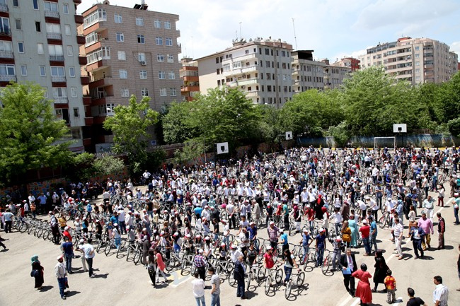 Diyarbakır'da 5 bin 466 kişiye bisiklet dağıtıldı