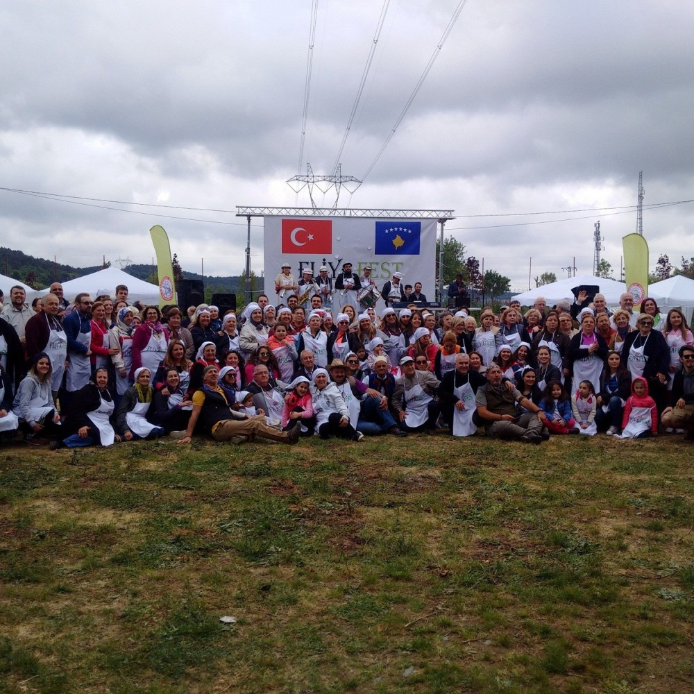 Türkiye'deki prizrenliler fliya festivalinde buluştu