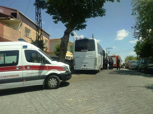 Gaziantep'de dev operasyon mahalle ablukaya alındı