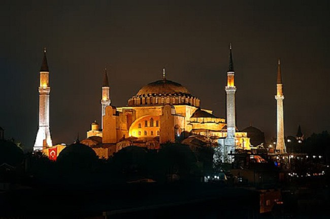 Ayasofya'da 30 gün Kur'an-ı Kerim okunacak