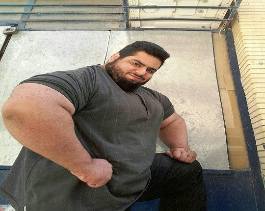 175 kiloluk İranlı Hulk!