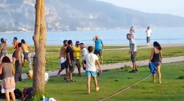 Fethiye'de turistler cep telefonuyla görüntüledi 