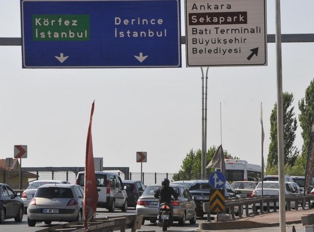 Bayramda trafik çilesi çekmeyin! Bakın hangi yollar açık