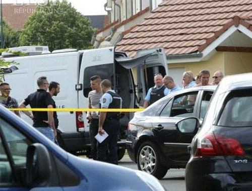 Fransa'da 4 Türk evlerinde ölü bulundu!