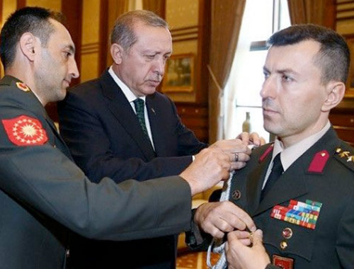 Erdoğan'ın Başyaveri Yazıcı'nın odasında bulundu