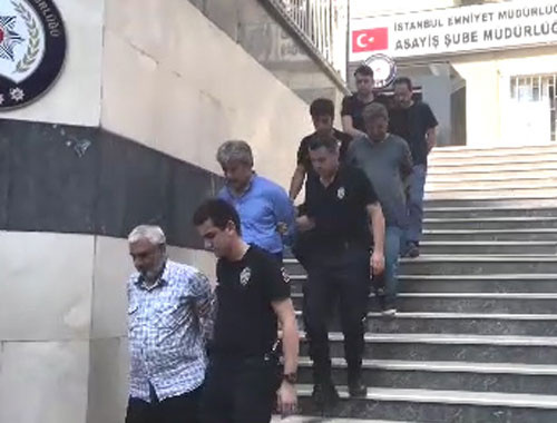Ali Bulaç ve Mümtazer Türköne'ye kelepçeli sağlık kontrolü