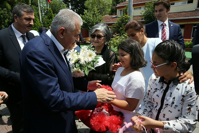  Başbakan Yıldırım'ın yüzüğünün sırrı ortaya çıktı!