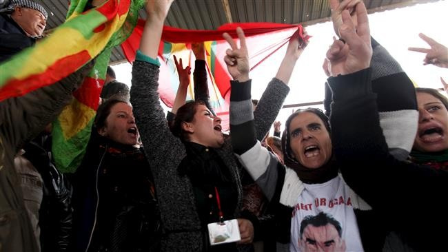 Şok haber! PKK'lılar devlet televizyonunu bastı!