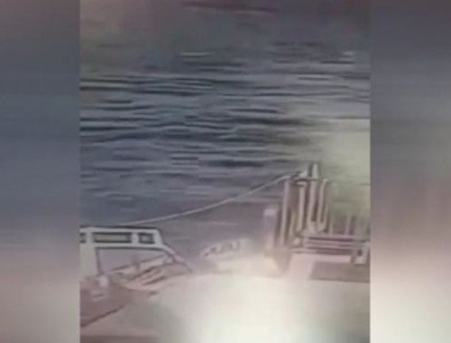 3 askerin şehit olduğu geminin bota çarpma anı ve yaşananlar kamerada